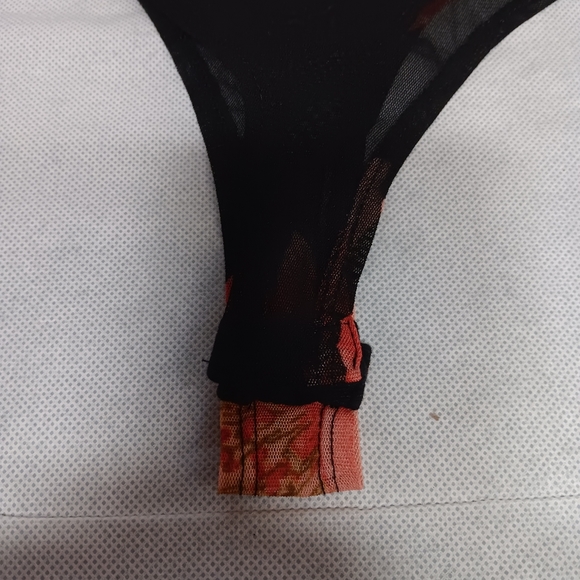 Love Republic Sheer BodySuit Small Floral Black Pink Snap Crotch - Picture 4 of 6